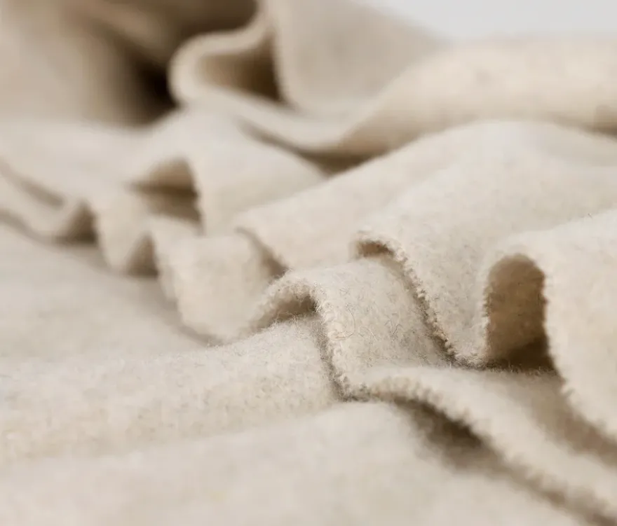 SCHÖNER WOHNEN-Kollektion Wohndecke »FACT«, beige