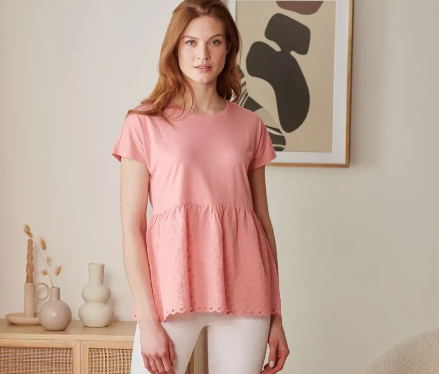 Shirt im Materialmix mit Stickerei, korallefarben