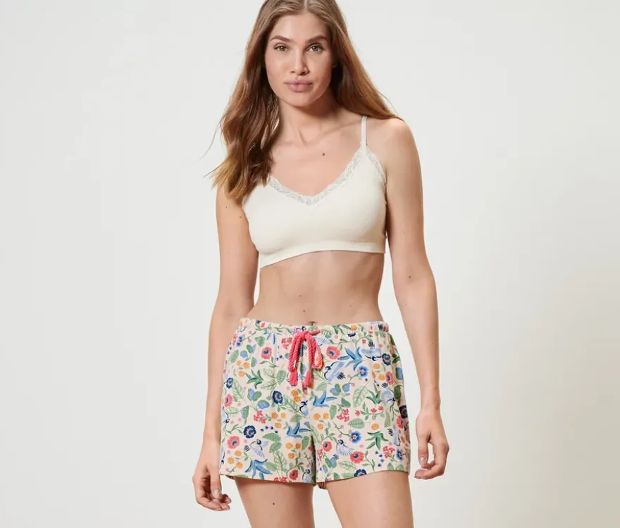 2 Shorts