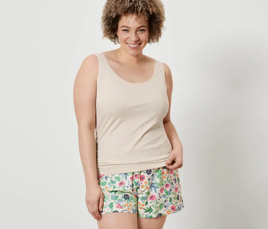 2 Shorts