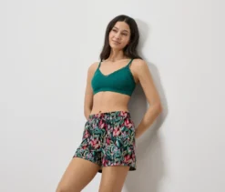 2 Shorts