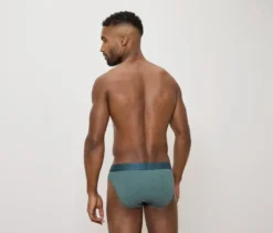 4 Slips