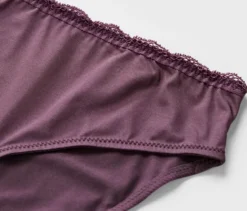 2 Slips, aubergine