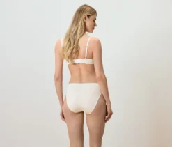 2 Slips, creme