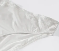 2 Slips, weiß