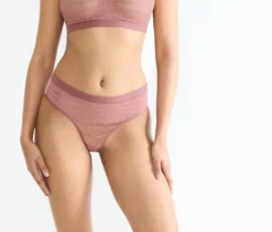 sloggi FREE Evolve Hipster Lace, date night pink