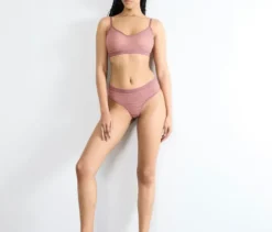 sloggi FREE Evolve Hipster Lace, date night pink