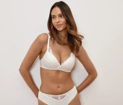 Softschalen-BH mit Spitze, creme