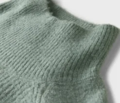 Soufflé-Yarn-Grobstrickpullover, salbei