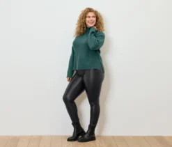 Soufflé-Yarn-Grobstrickpullover, petrol