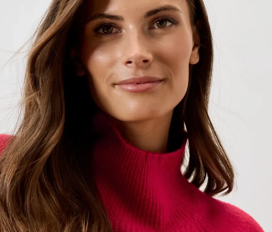 Soufflé-Yarn-Grobstrickpullover, rot