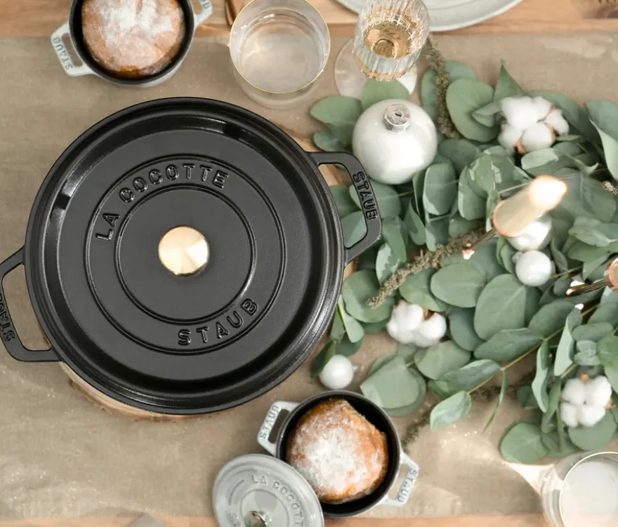 STAUB »Cocotte 24«, schwarz, ca. 3,7 l