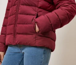 Steppjacke, rot
