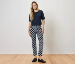 Stretchhose, dunkelblau mit weißem Alloverprint