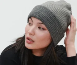 Strickmütze mit Wolle, grau