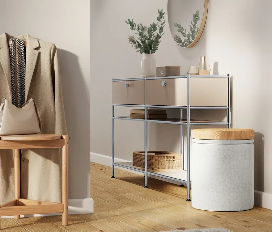 Stummer Diener mit Hocker aus Massivholz