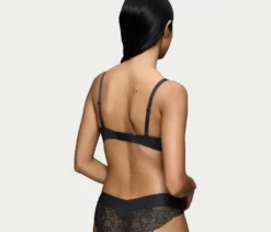 Triumph Body Makeup Illusion Lace Bügel-BH, Black denim