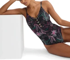 Triumph Summer Tropics OP01