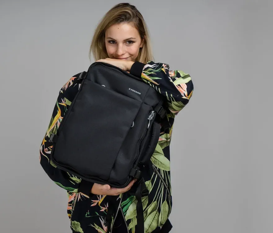 Tucano TUGO Kabinenrucksack mit Laptopfach, schwarz