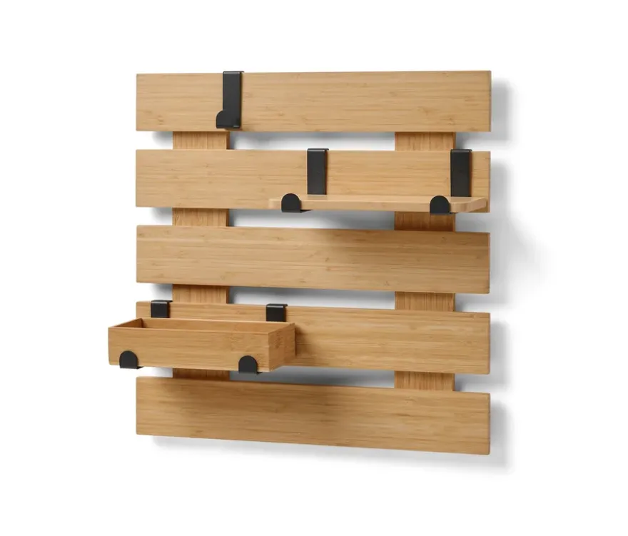Wandregal mit flexiblen Haken und Boden