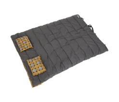 XXL-Doppelschlafsack mit integrierten Kissen