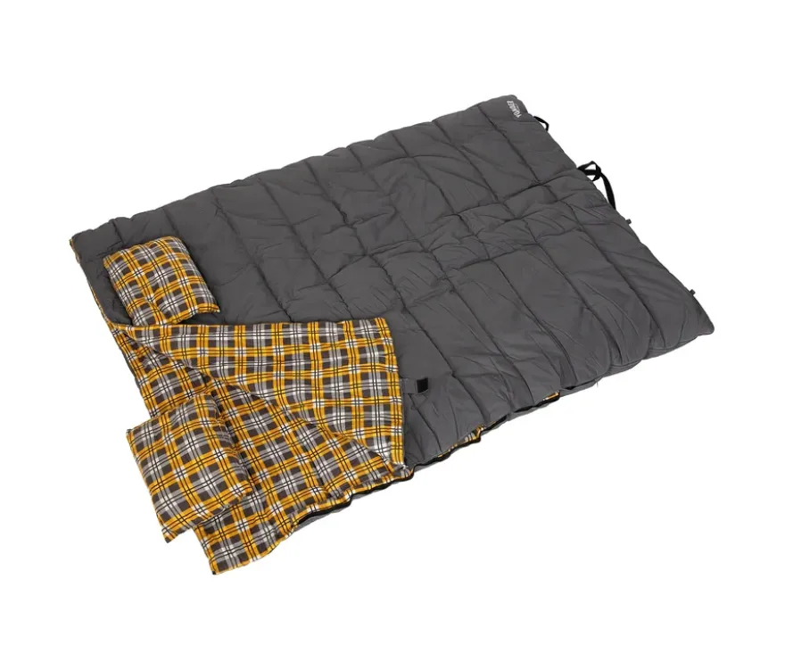 XXL-Doppelschlafsack mit integrierten Kissen